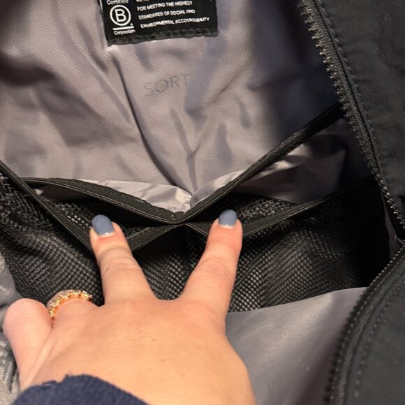 Athleta Kinetic Backpack - Black - Picture 3 of 9